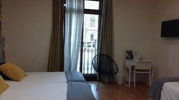 Guest house The Hotel 592 - Adults Only 3*
